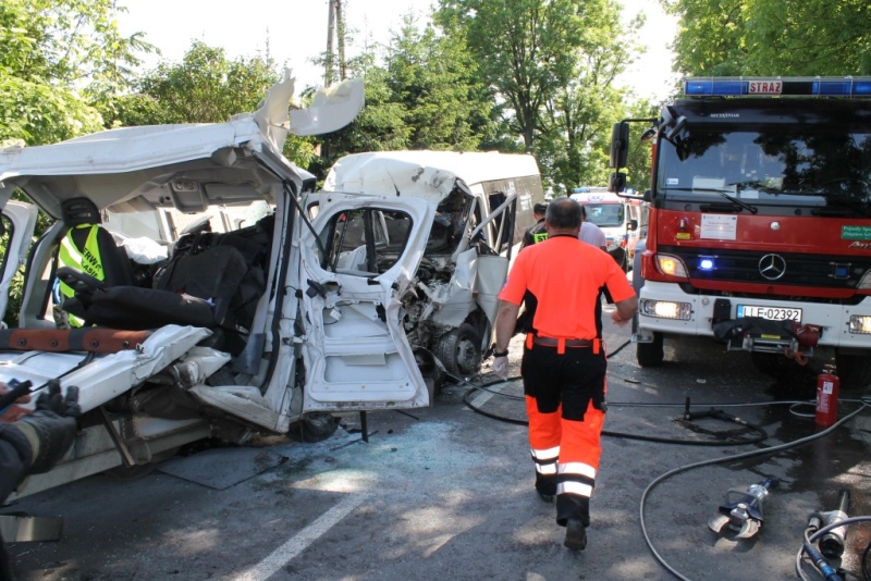 mt_gallery:Zderzenie samochodu dostawczego z autobusem w miejscowości Stawek.