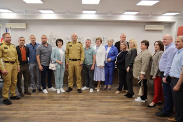 Delegacja przedstawicieli samorządów oraz Instytutu Zarządzania i Obrony Cywilnej z terenu Ukrainy.