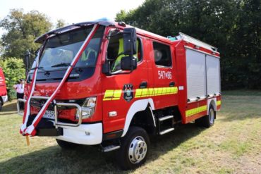 Uroczyste przekazanie samochodu pożarniczego dla OSP Susiec