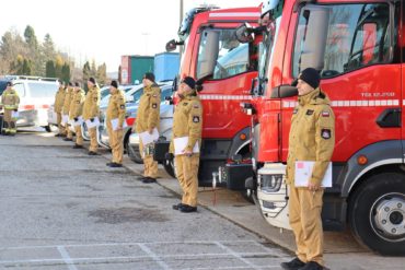 Uroczysta zbiórka z okazji przekazania pojazdów dla Komend Powiatowych i Miejskich PSP woj. lubelskiego